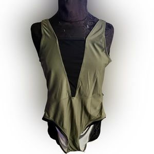 🫒 Plunge Cupshe Swimsuit